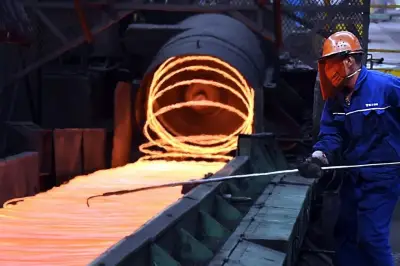 Producción industrial en México cae 0.86% en trimestre