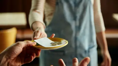 Profeco recuerda: propina no es obligatoria en restaurantes y hoteles