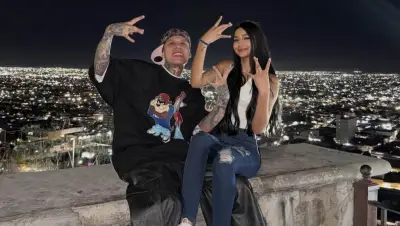 Santa Fe Klan sorprende en ExpoGan Sonora cantando a su novia Camila Zamorano