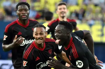 Sevilla vence al Villarreal y se acerca a la salvación en LaLiga