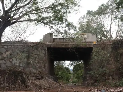 SICT Jalisco inicia demolición del Puente Arroyo Seco para nueva estructura