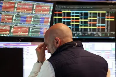 S&P 500 cierra por arriba de 7,500 puntos por primera vez