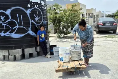 Sufren 7 días sin agua en sectores de García, Monterrey