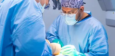 Terapia de neuromodulación devuelve vida a joven con epilepsia