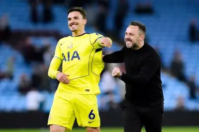 Tottenham vence al Aston Villa y sale de zona de descenso