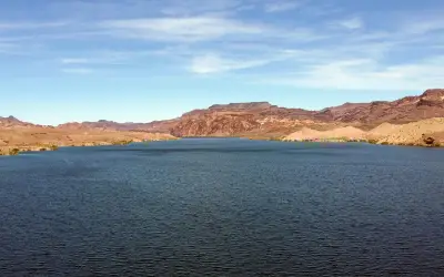 Tres estados de EU acuerdan plan para salvar el Río Colorado