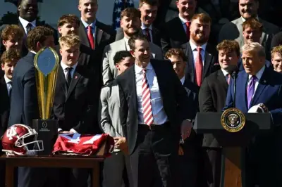 Trump recibe a los Indiana Hoosiers en la Casa Blanca tras título de básquetbol