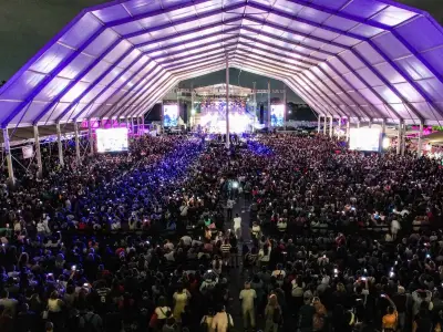 Venustiano Carranza celebra Día de las Madres con Yuri y 55 mil asistentes