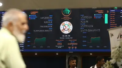 Wall Street cierra en verde y petróleo cae tras declaraciones de Trump sobre Irán