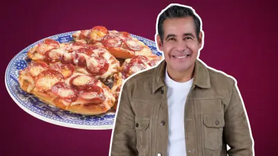 Yordi Rosado revela que su tía inventó los molletes de Sanborns