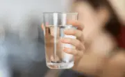 Agua vs refresco: ¿qué quita más la sed? Análisis de expertos