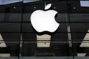 Apple negocia con Intel y Samsung fabricar chips en EE. UU.