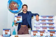 Arap Bethke inicia su carrera como escritor con la novela 'Pizzly'
