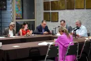 Avanza ley que prohibiría acordeones en elecciones