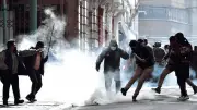 Bolivia: violentas protestas por crisis económica exigen renuncia de presidente Paz