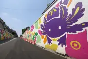 Brugada denuncia campaña contra decoraciones navideñas de CDMX