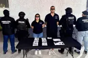 Captura Fuerza Civil a pareja con arma y 500 mil en Zuazua