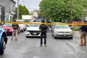 Catean dos casas en Zuazua por presunto secuestro