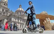CDMX exigirá licencia y placas para monopatines y bicis eléctricas