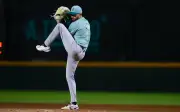 Charros caen 10-4 ante Saraperos y pierden serie en Saltillo
