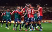 Chivas remonta ante Tigres y avanza a Semifinales del Clausura 2026