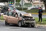 Choque múltiple en Valle Oriente deja tres lesionados