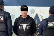 Cámaras identifican a sujeto en moto robada en Nuevo León