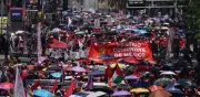 CNTE marcha en CDMX y pospone decisión sobre huelga nacional