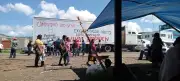 Comunidad de Acachuén mantiene bloqueo tras ataque armado