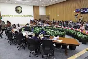 Consejeras del INE acuden al Tribunal Electoral por paridad de género