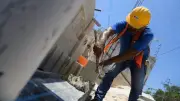 Construcción en México cae 6.2% en marzo; Oaxaca y Quintana Roo lideran descensos