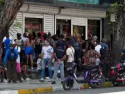 Cuba autoriza inversión de ciudadanos en el exterior para reactivar economía