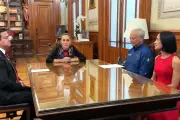 Deja Víctor Rodríguez la dirección de Pemex