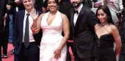 Diego Luna presenta 'Ceniza en la boca' en Cannes con emotivo discurso