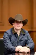 Diputado del Sombrero insulta a prensa por críticas al uso de bienes del Congreso