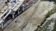 Estado limpia talud del río tras años de abandono