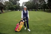 Gaby López disfruta cada momento en el golf profesional