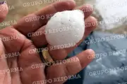 Granizada y torbellino sorprenden al noreste de Puebla