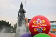 Guadalajara se engalana con balones gigantes para el Mundial 2026