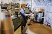 IA dirige cafetería en Estocolmo pero lucha por ser rentable