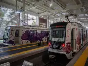 Inauguran en CDMX el Tren Ligero El Ajolote, un símbolo de identidad