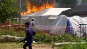 Incendian centro de ébola en Congo por disputa sobre entierro
