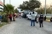 Jornaleros heridos en choque de autobús en Guerrero