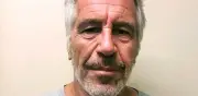 Juez ordena publicar nota de Jeffrey Epstein escrita antes de su muerte