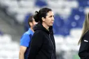 Las regaño un poco: Amandine sobre mejora Rayada