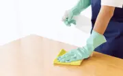 Limpiador de madera casero: truco para muebles brillantes