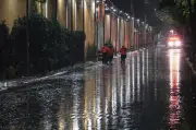 Lluvias fuertes y chubascos azotarán más de 20 estados este martes