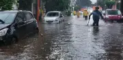 Lluvias torrenciales inundan Ecatepec, Naucalpan y Tlalnepantla