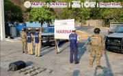 Marina asegura 13 paquetes de cocaína flotando en costas de Huatulco, Oaxaca