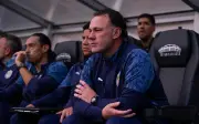 Milito y Chivas: errores tácticos que costaron la final